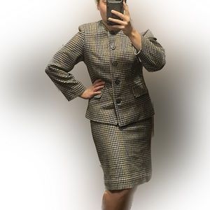 Vintage Rochas Premiere Hounds-tooth Suit